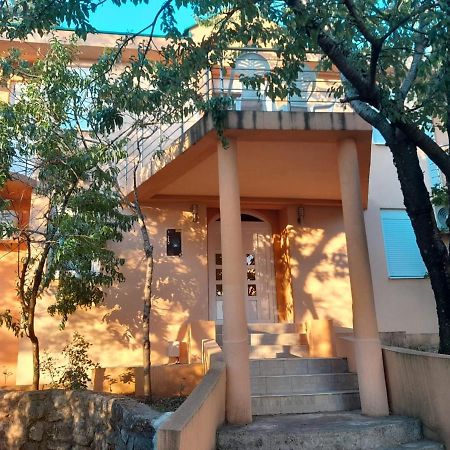 Apartmani Mia Rada Budva Luaran gambar