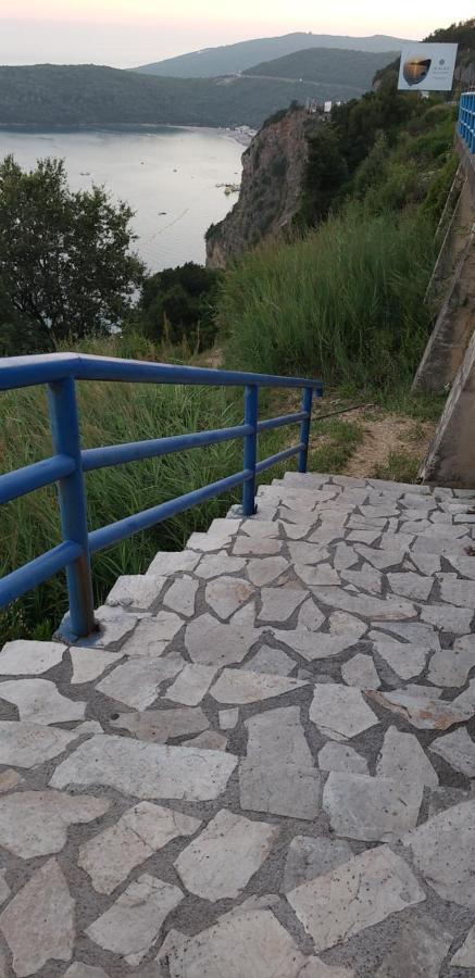 Apartmani Mia Rada Budva Luaran gambar