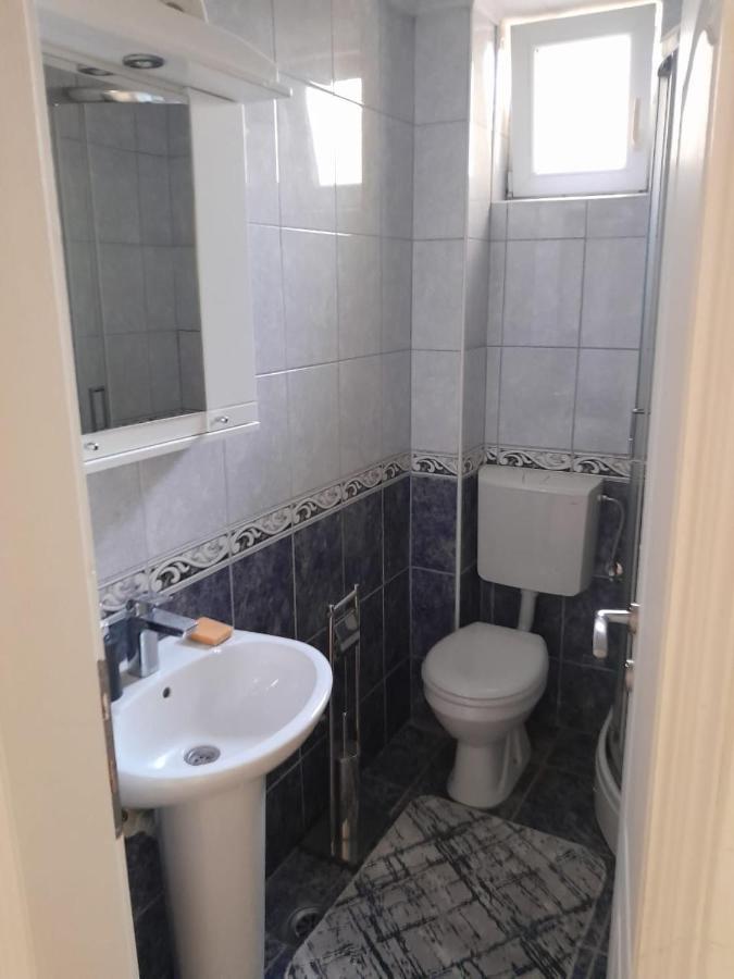 Apartmani Mia Rada Budva Luaran gambar