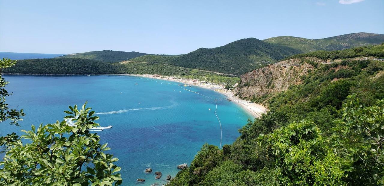 Apartmani Mia Rada Budva Luaran gambar